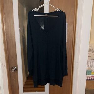 Lulu's Midnight Black V-Neck Tunic
